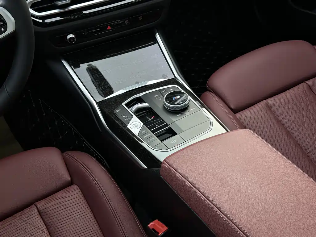 BMW 3 Series 2023 — фото 16