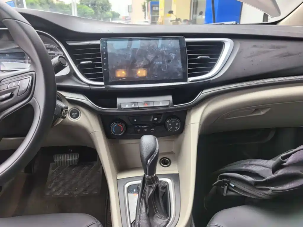 Buick Excelle 2017 — фото 13