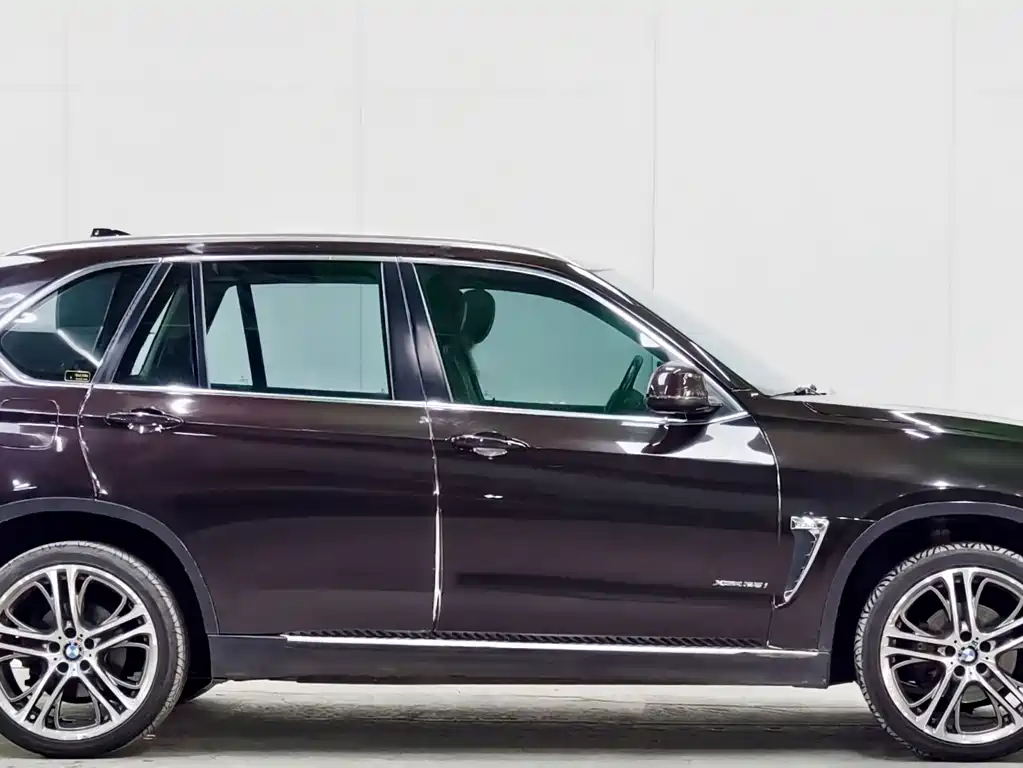 BMW X5 2015 — фото 8