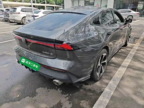 Changan UNI-V 2023