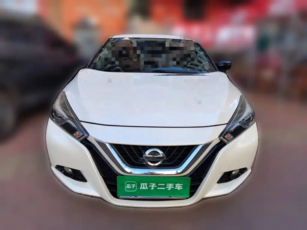 Nissan Bluebird 2019