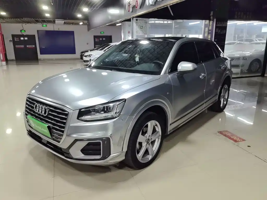 Audi Q2L 2018