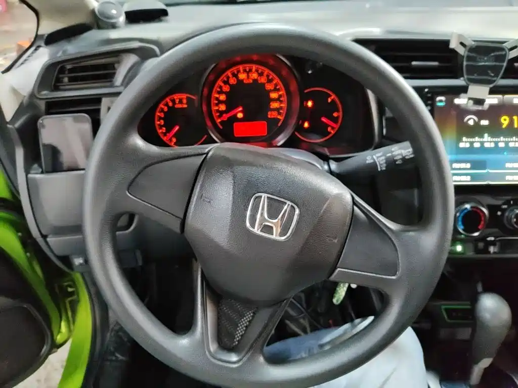 Honda Fit 2018 — фото 11
