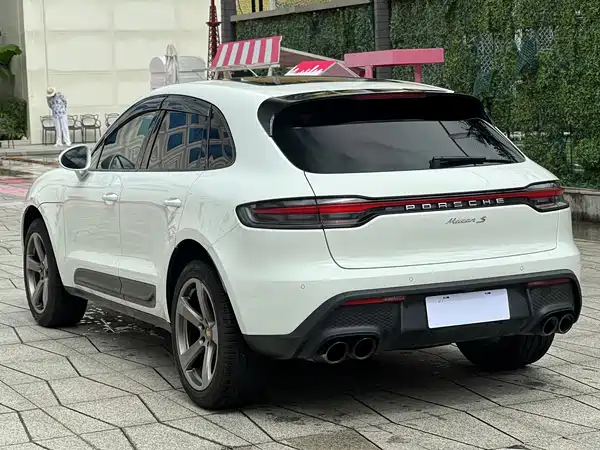 Porsche Macan 2022
