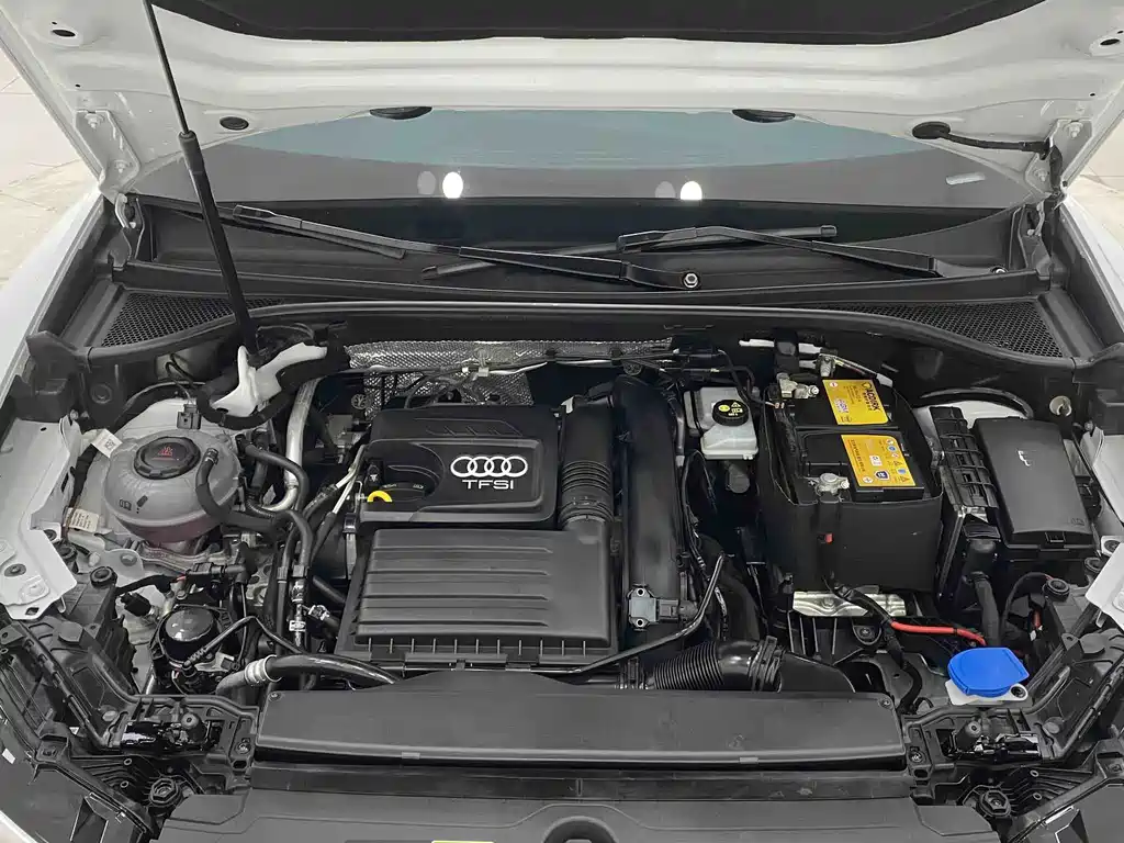 Audi Q3 2022 — фото 17
