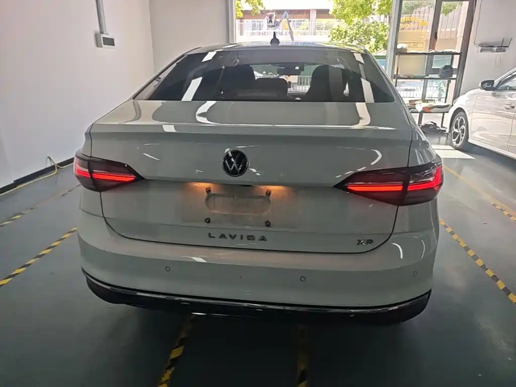 Volkswagen Lavida 2023
