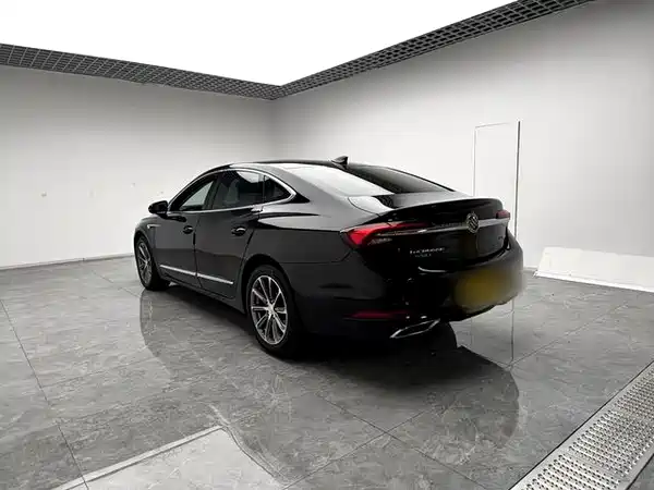 Buick LaCrosse 2023