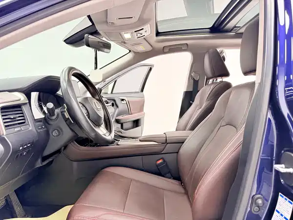 Lexus RX 2021