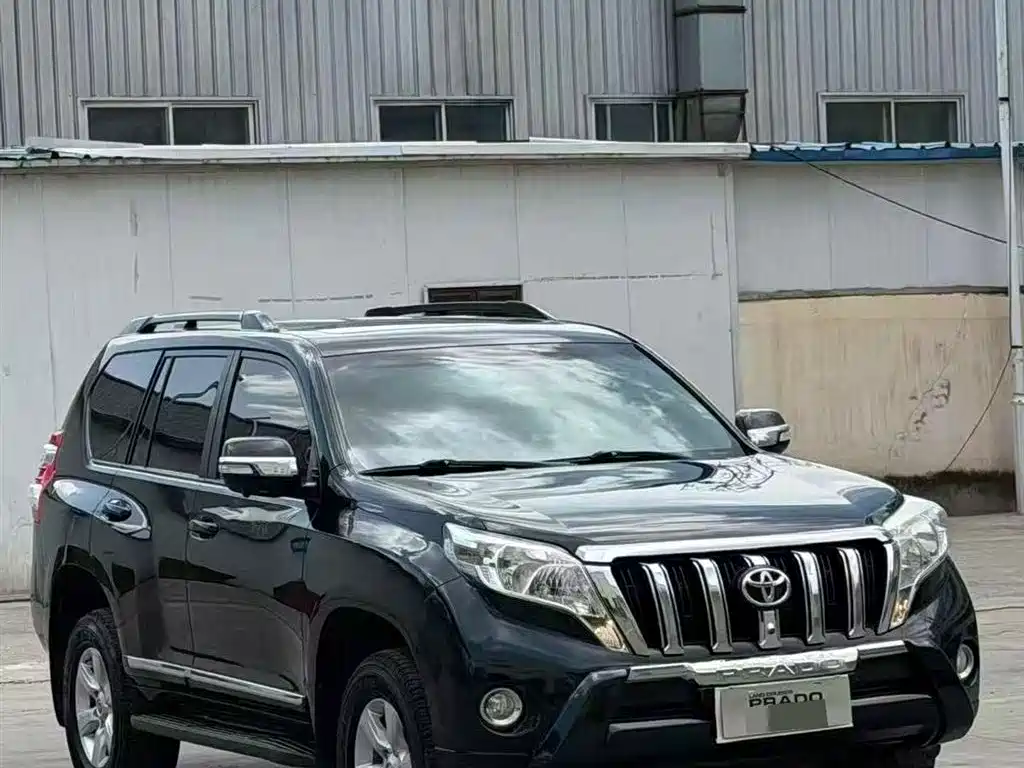 Toyota Prado 2016 — фото 3