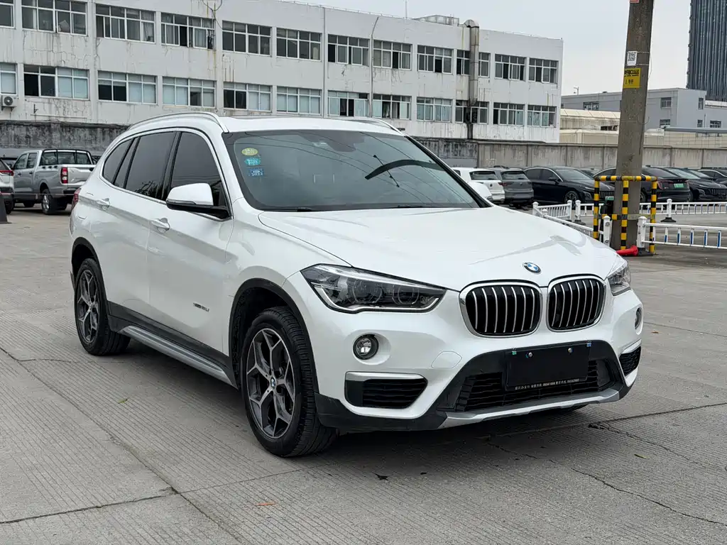 BMW X1 2018 — фото 3