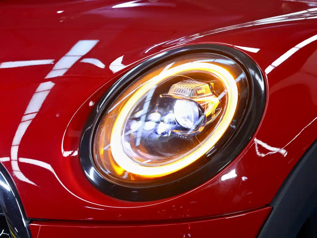 MINI MINI 2020