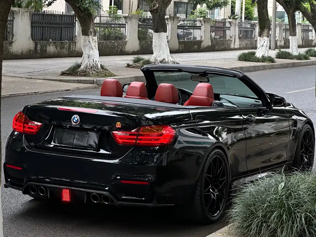 BMW M4 2015 — фото 2