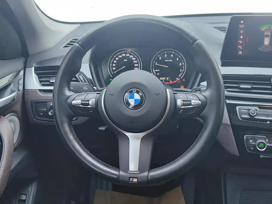 BMW X1 2022 — фото 15