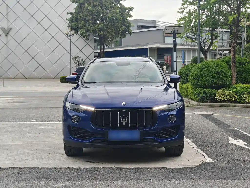 Maserati Levante 2019 — фото 2