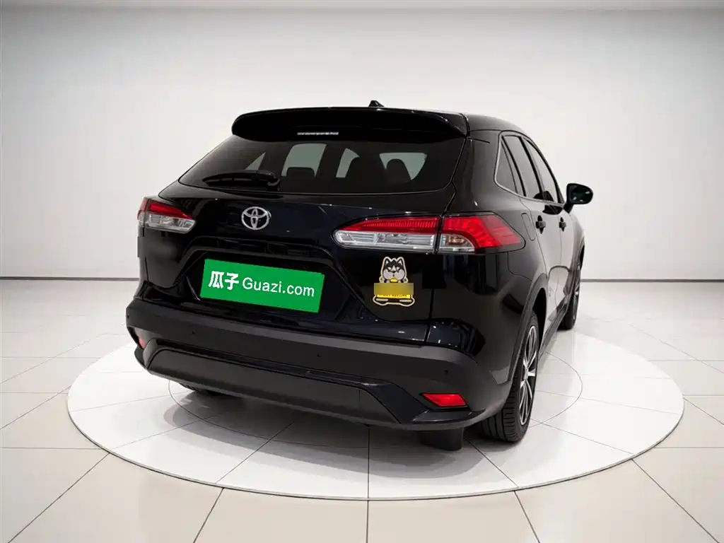 Toyota Frontlander 2024