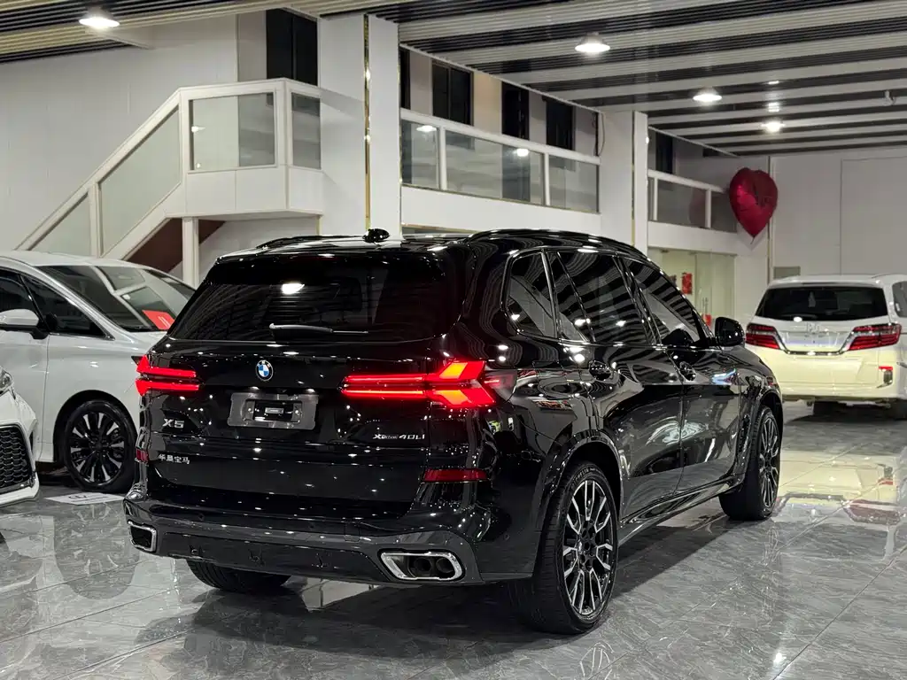 BMW X5 2025 — фото 19