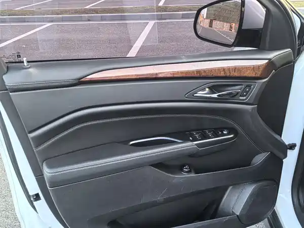 Cadillac SRX 2015