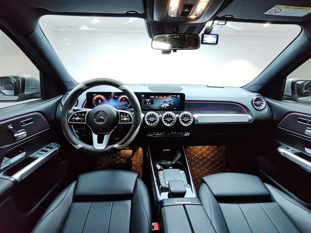 Mercedes-Benz EQB 2023 — фото 18