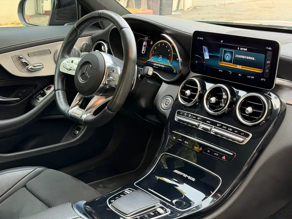 Mercedes-Benz C-Class AMG 2021 — фото 10