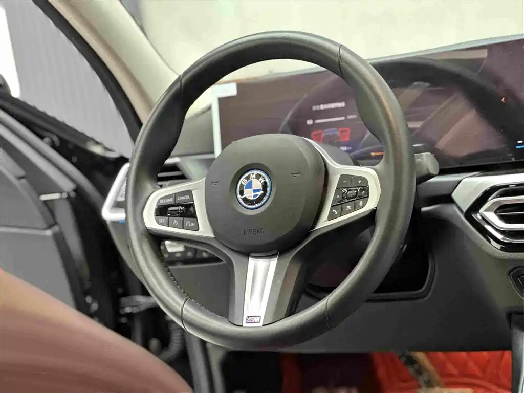 BMW i3 2023 — фото 11