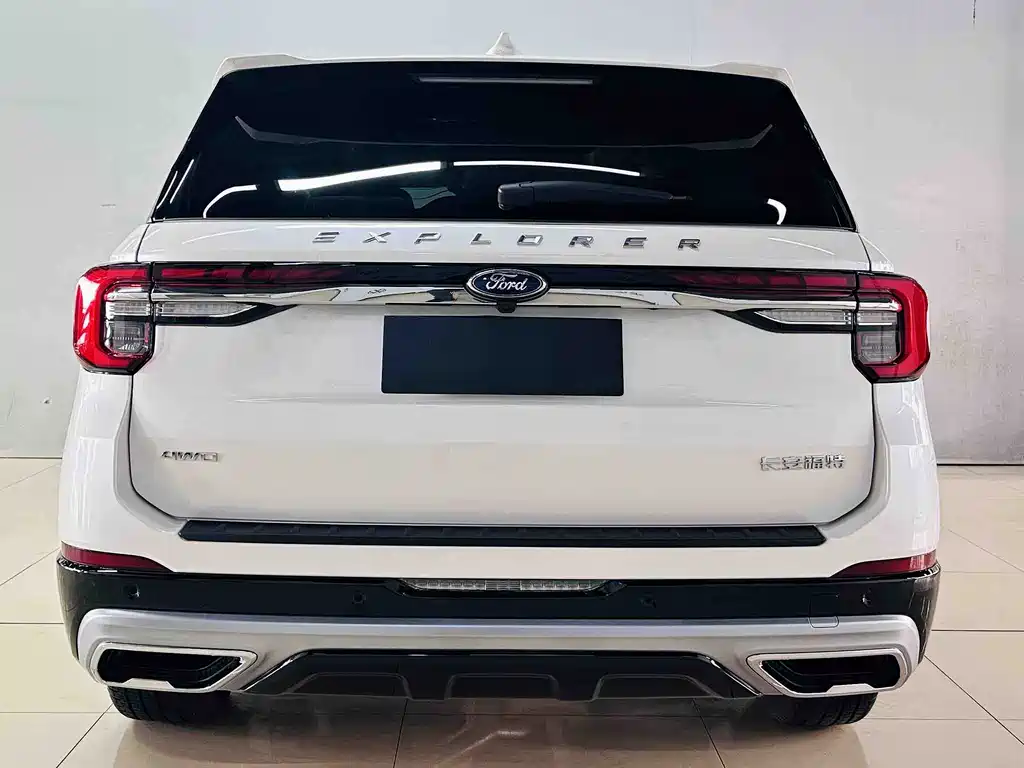 Ford Explorer 2025 — фото 7