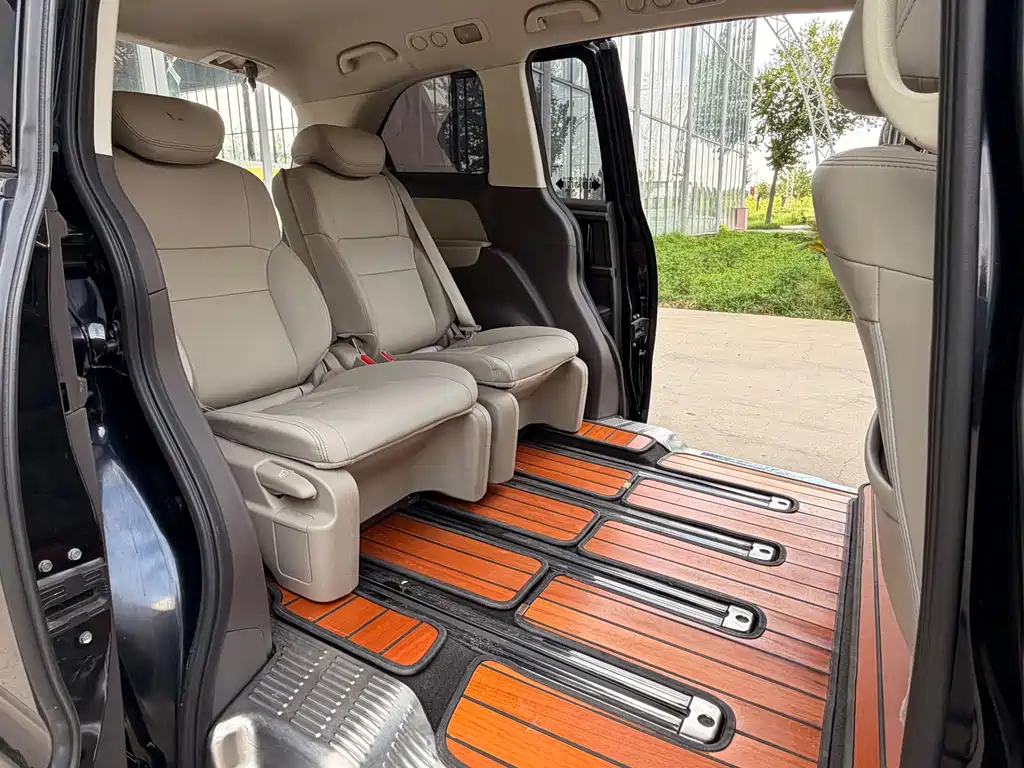 Honda Odyssey 2015 — фото 12