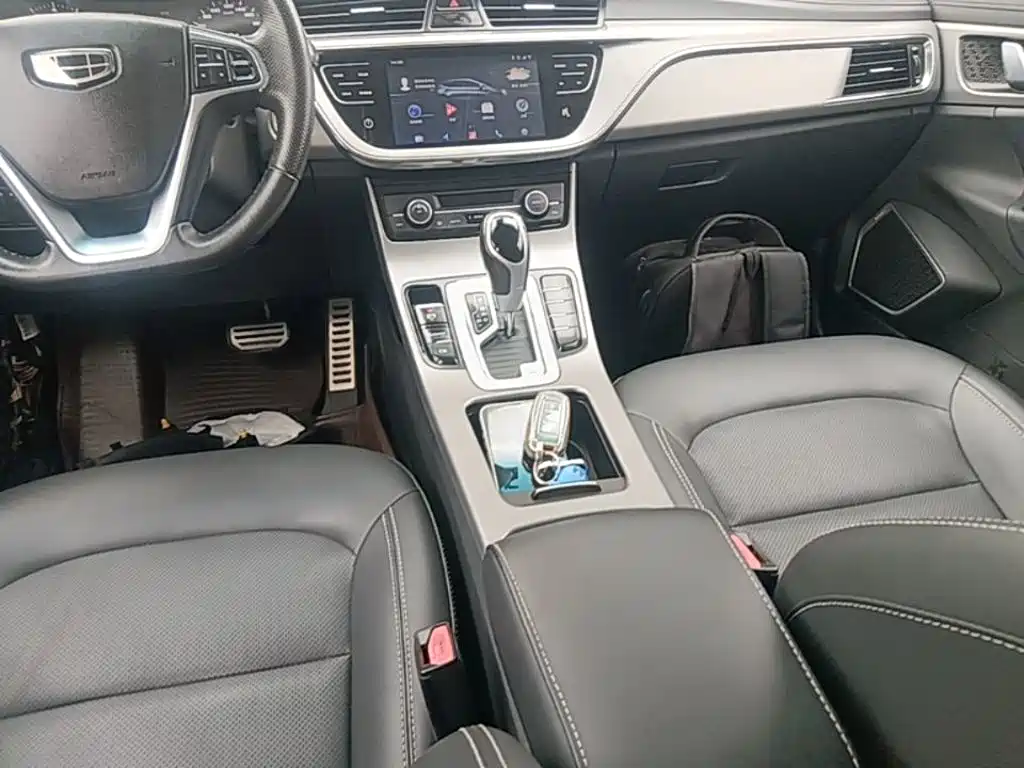 Geely Emgrand GS 2018 — фото 14