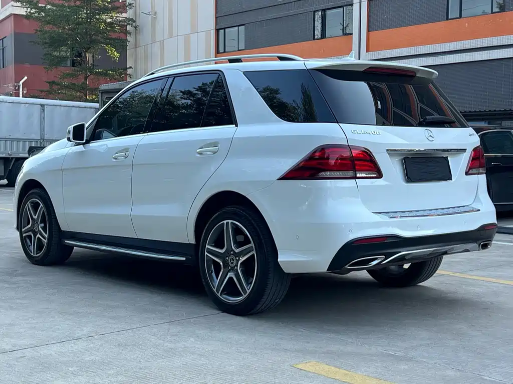 Mercedes-Benz GLE 2019 — фото 3