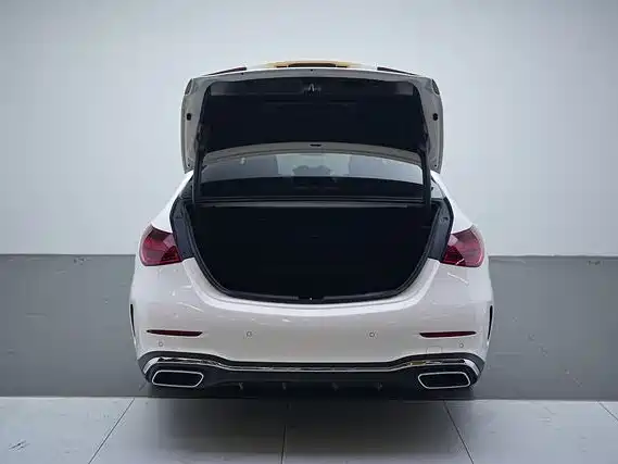 Mercedes-Benz C-Class 2022 — фото 16
