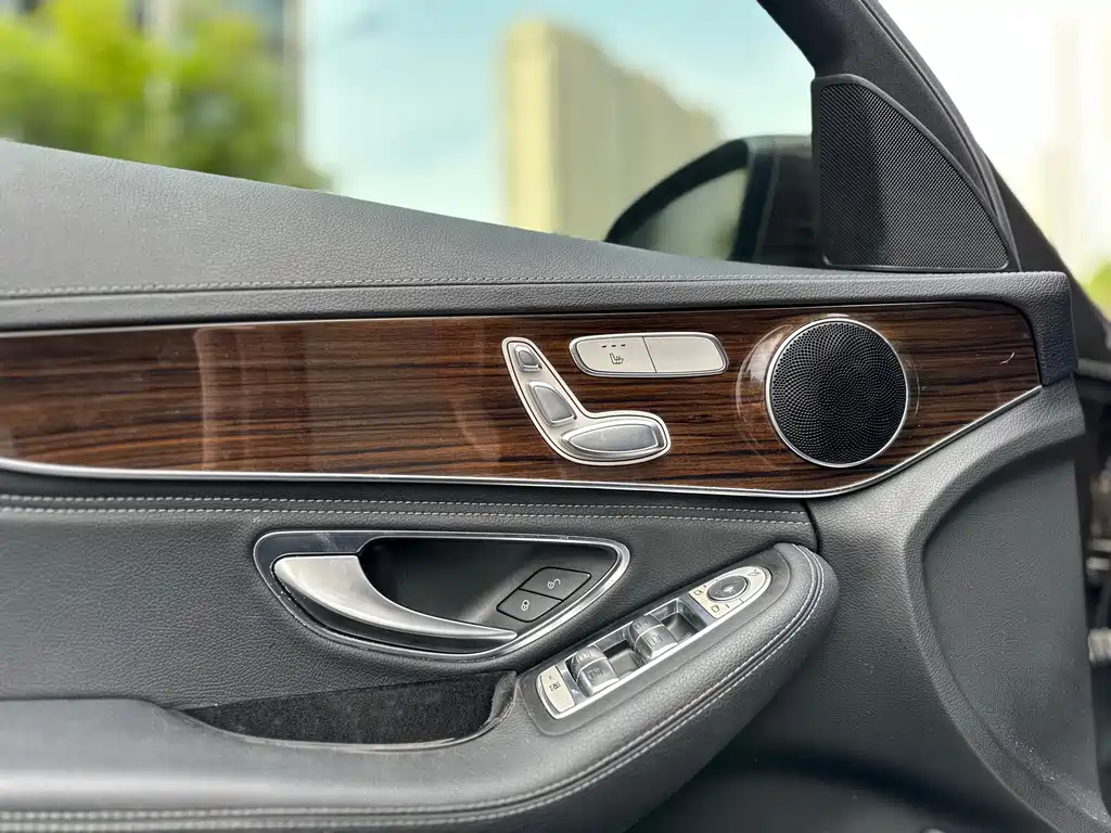 Mercedes-Benz C-Class 2016 — фото 16