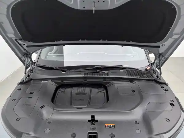 Geely ICON 2021