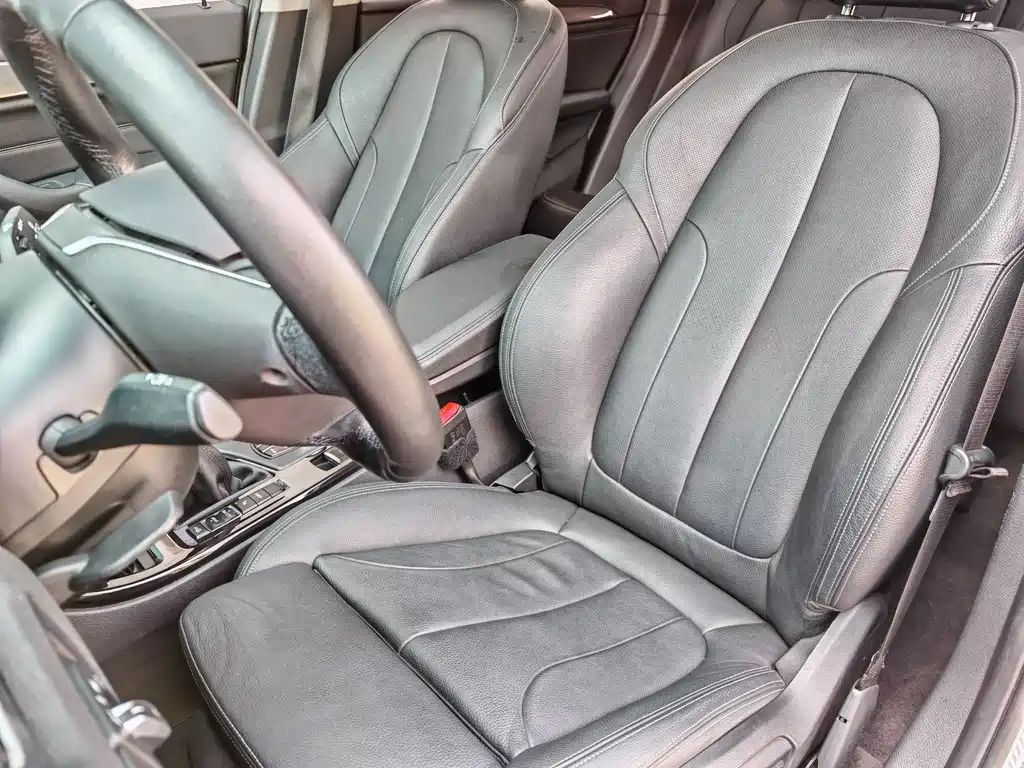 BMW X1 New Energy 2018 — фото 14