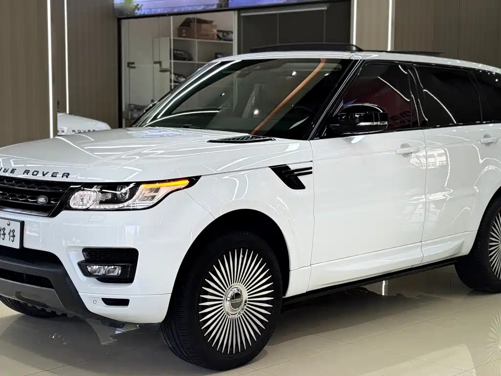 Land Rover Range Rover Sport 2017 — фото 3