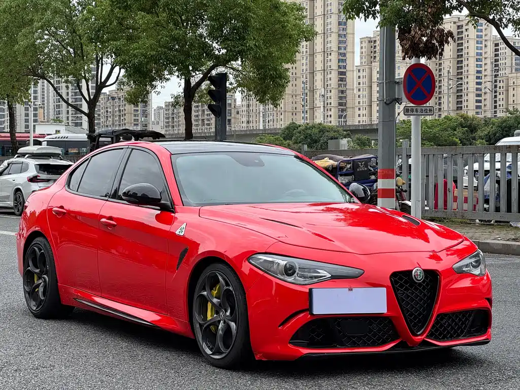 Alfa Romeo Giulia 2017