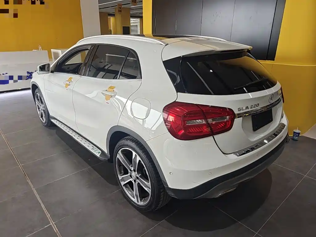 Mercedes-Benz GLA 2016 — фото 5