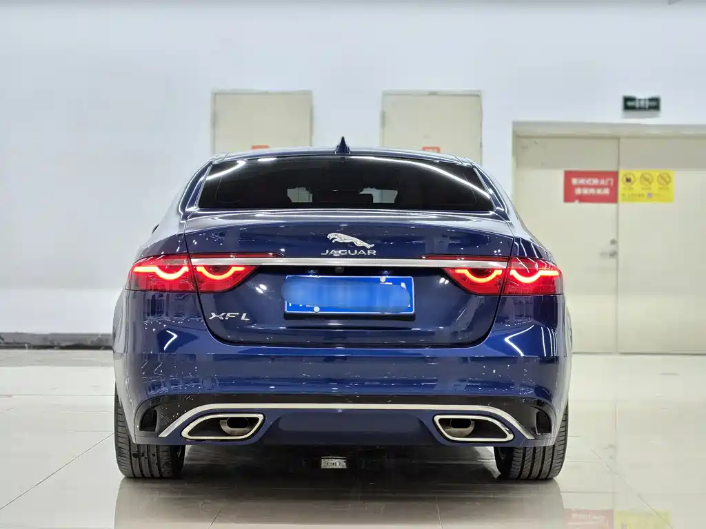 Jaguar XFL 2023 — фото 3