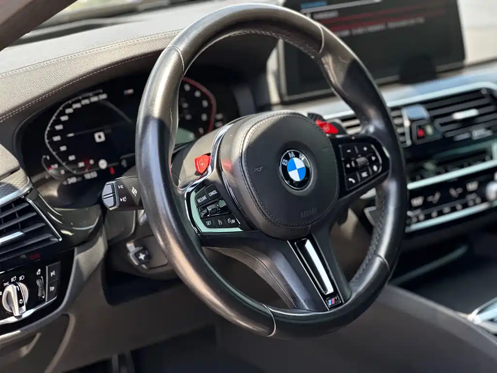 BMW 5 Series 2021