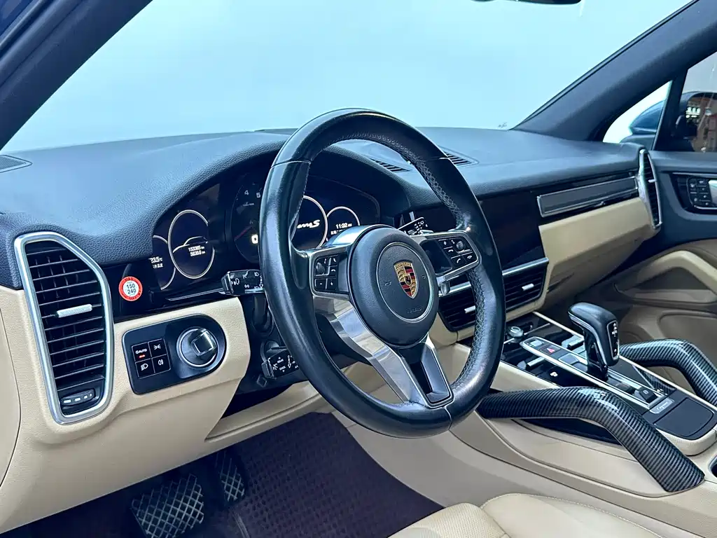 Porsche Cayenne 2018 — фото 4
