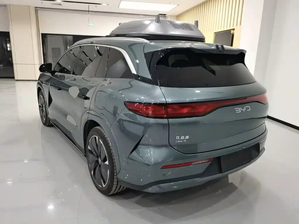 BYD Tang L 2025