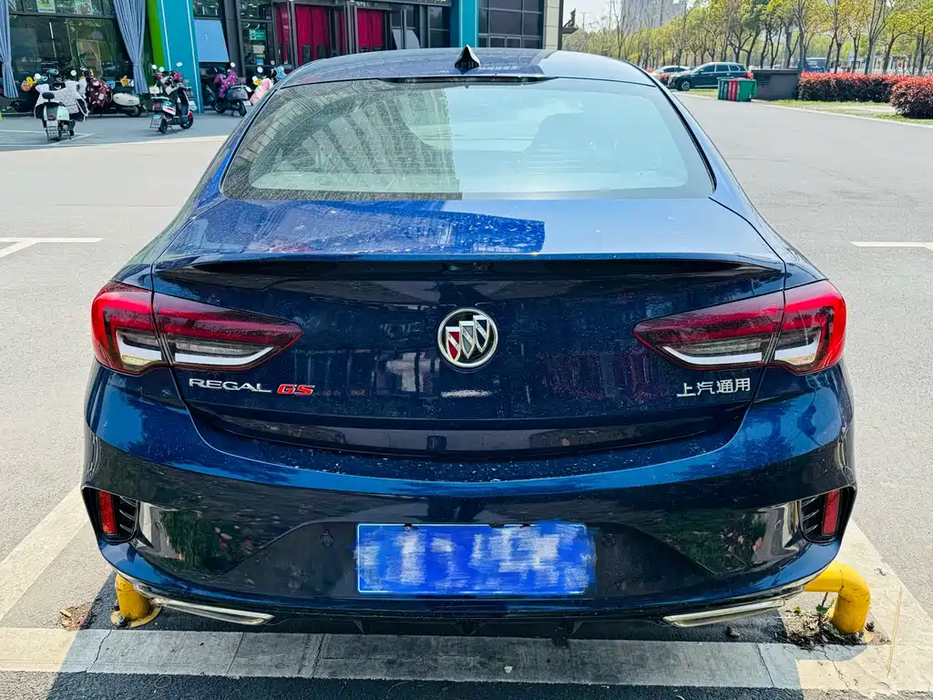Buick Regal 2020 — фото 11