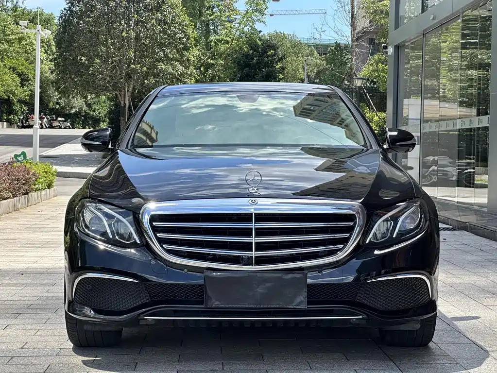 Mercedes-Benz E-Class 2019 — фото 3