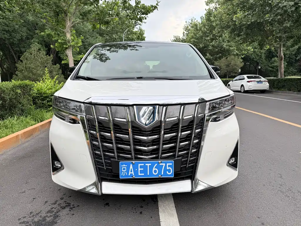 Toyota Alphard 2020 — фото 2