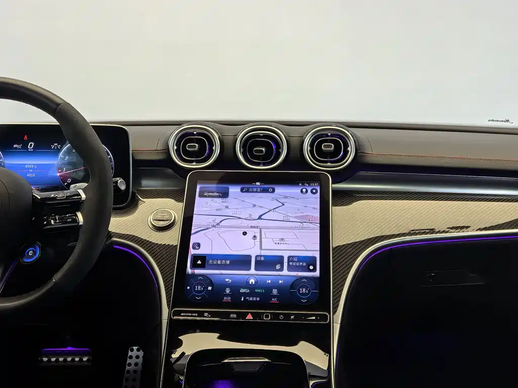 Mercedes-Benz C-Class AMG 2025 — фото 16