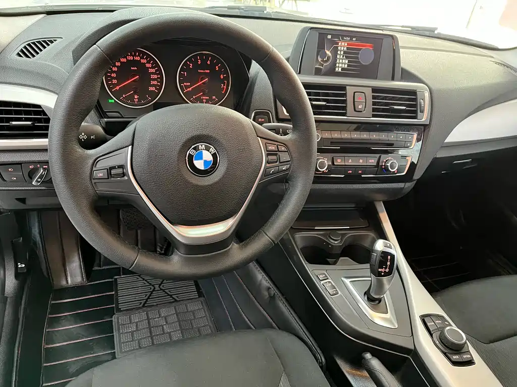 BMW 2 Series 2017 — фото 15