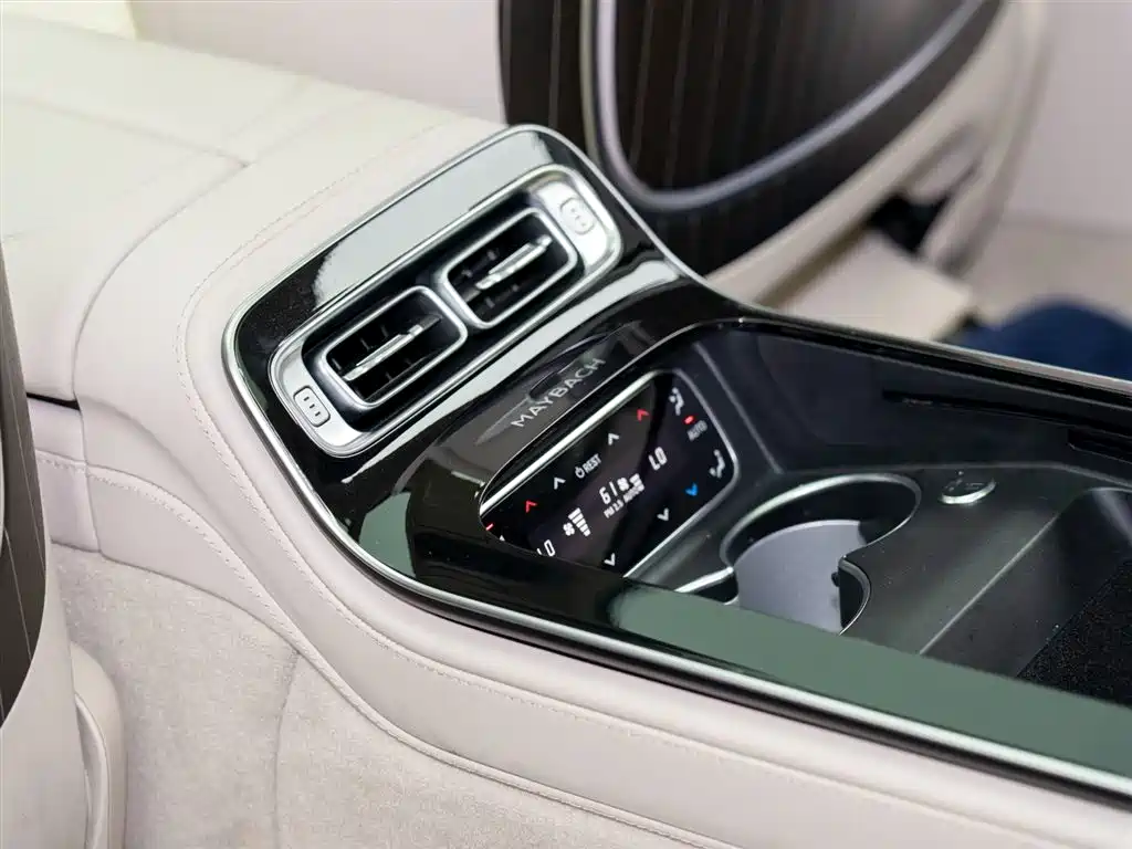 Mercedes-Benz S-Class 2023 — фото 15