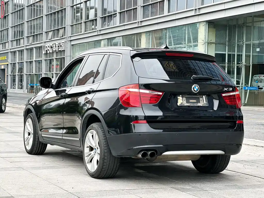 BMW X3 2012 — фото 4