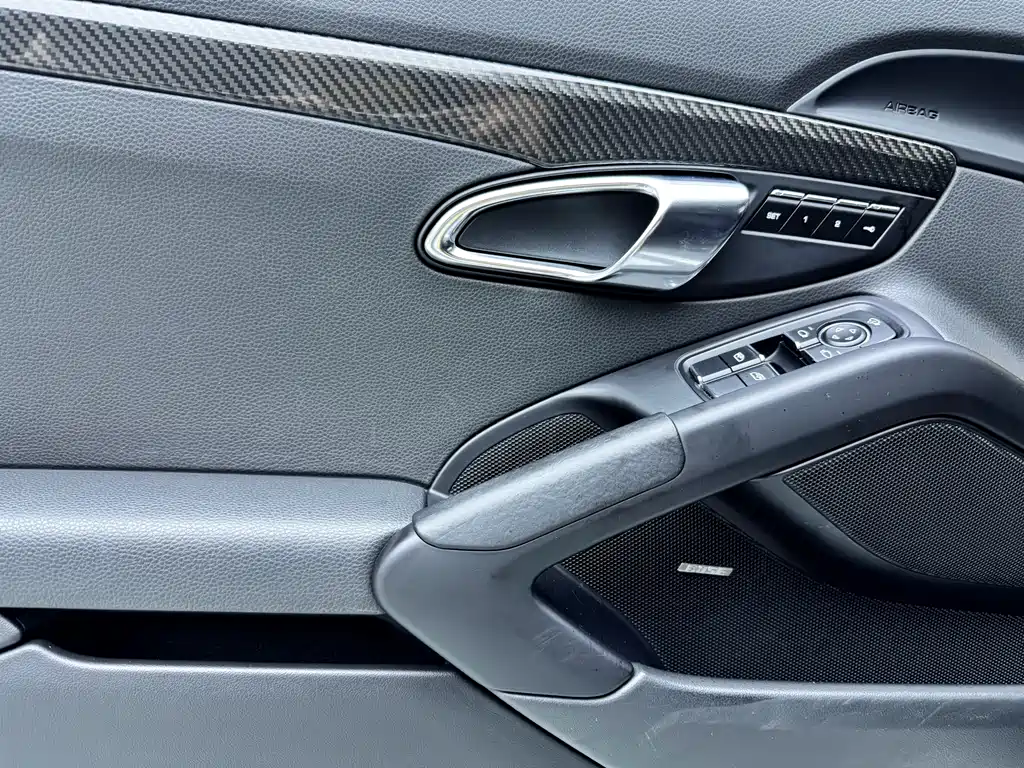 Porsche 718 2018 — фото 11