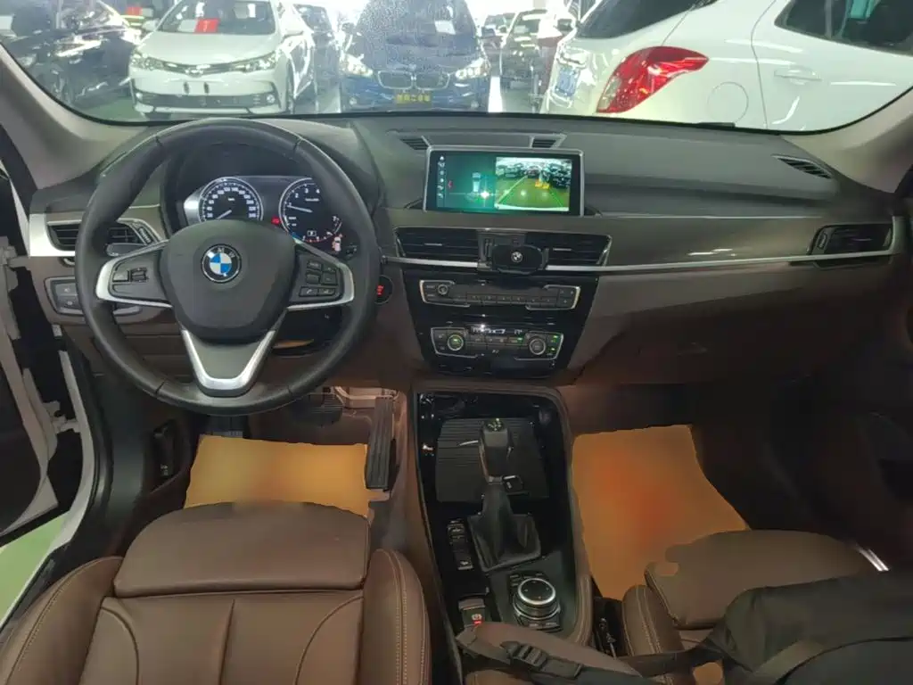 BMW X1 2019 — фото 10
