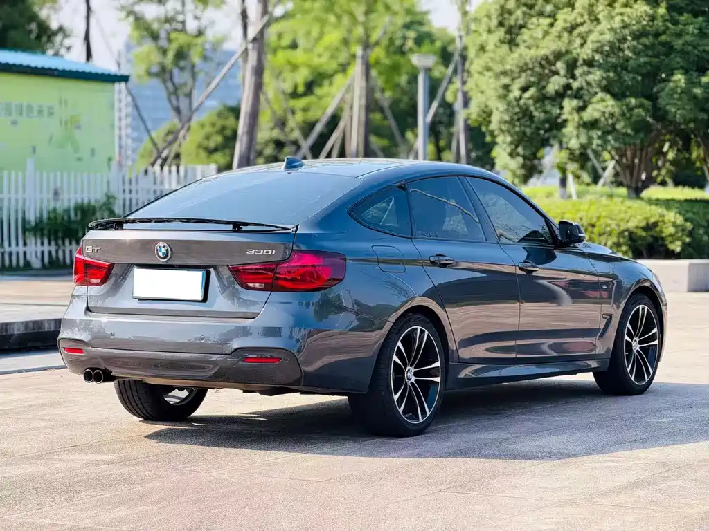 BMW 3 Series GT 2021 — фото 11