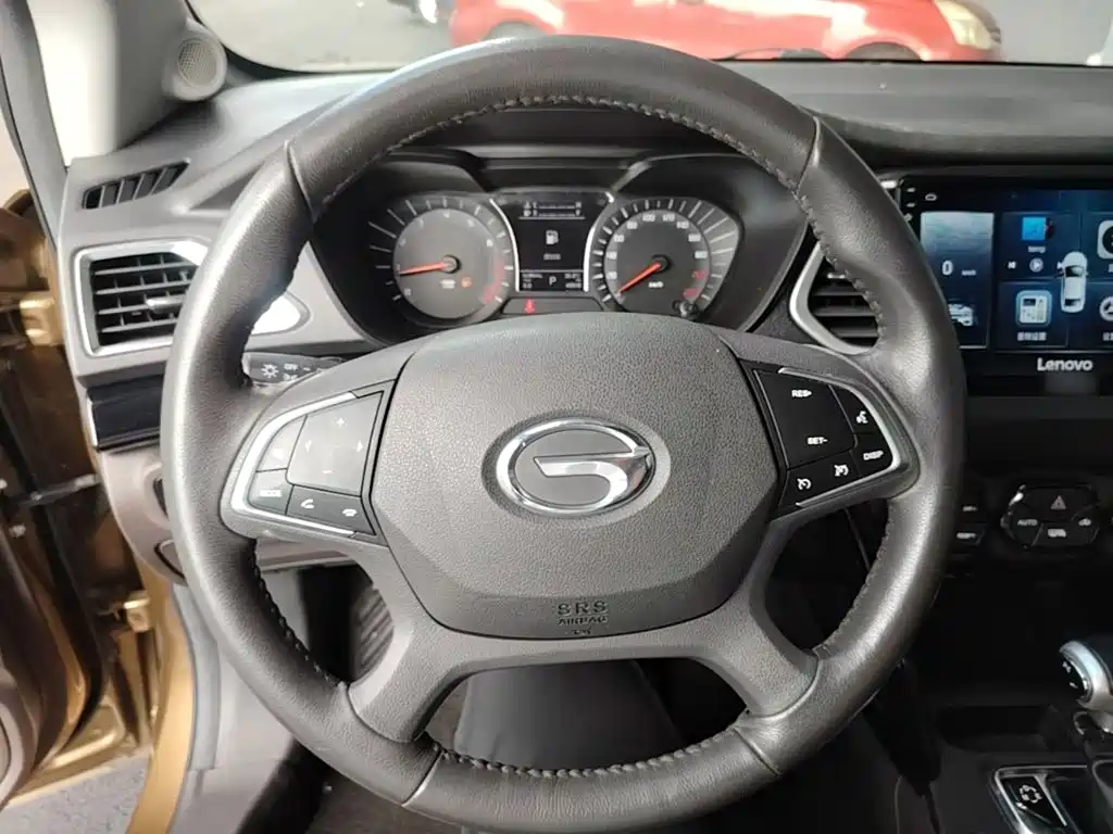 GAC Trumpchi GS4 2017 — фото 11